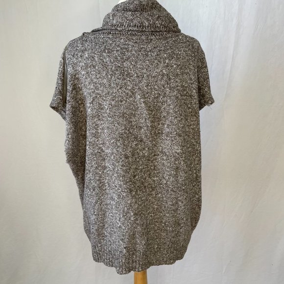 Revolution Grey Sweater Sleeveless Turtleneck Women's Size XL - Picture 7 of 11